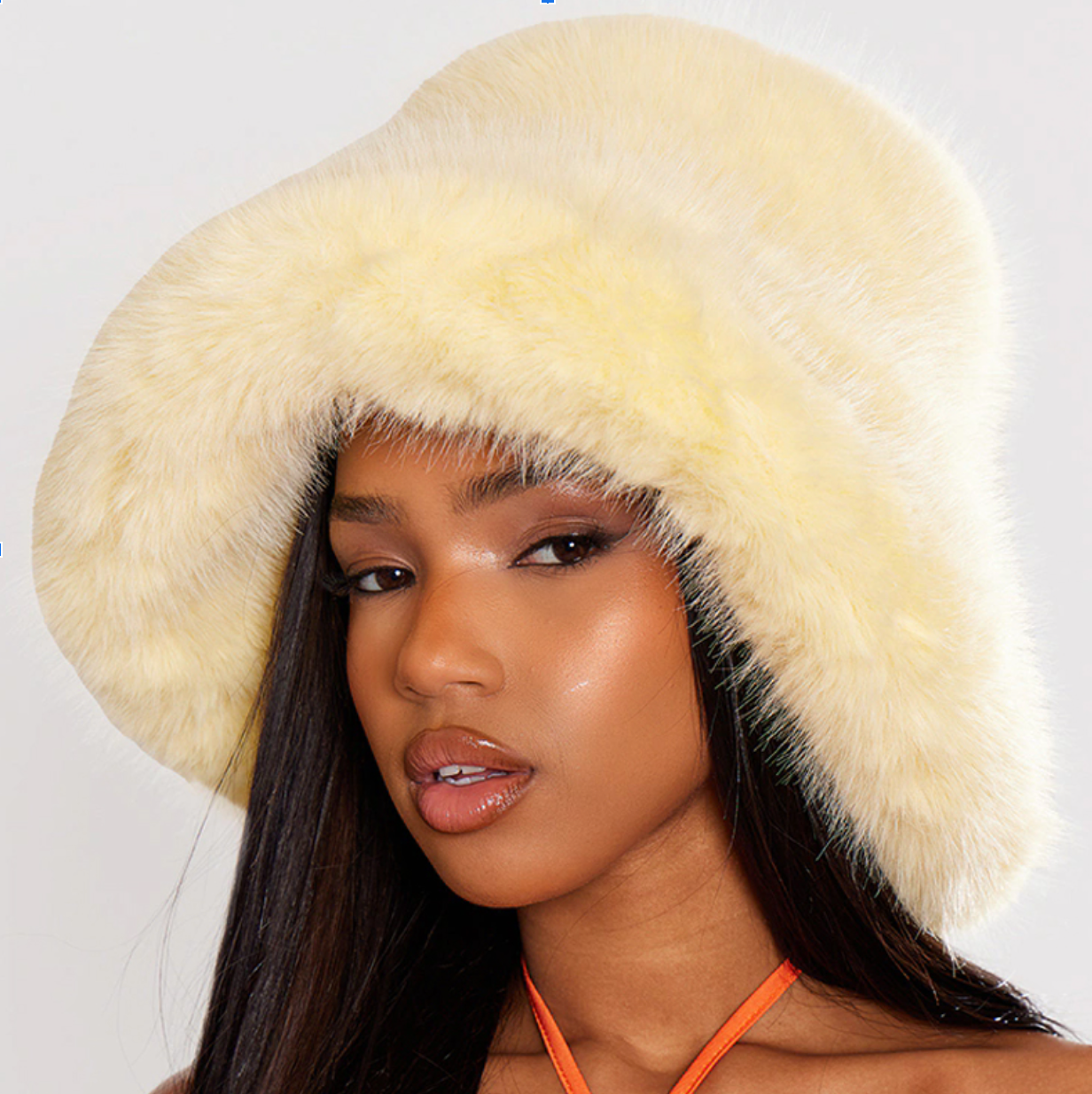 Cozy Women’s Faux Fur Bucket Hat – Fluffy Rabbit-Style Plush Winter Cap, Warm and Stylish Fisherman Design